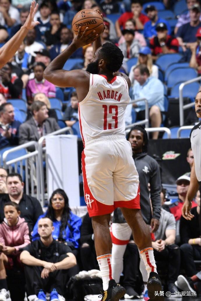 篮球视频直播55（直播火箭62-55魔术半场领先7分，哈登轻松25分长板坡要杀个7进7出）