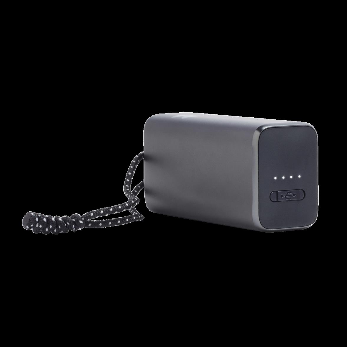 安德玛的篮球手感好吗(用过JBL耳机后,才知道在运动领域BOSE和B&O原来只是个弟弟)