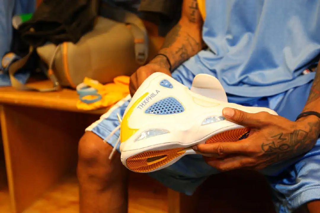 艾弗森球鞋系列（无冠也可奉为信仰的超级巨星！艾弗森未复刻签名鞋全盘点）