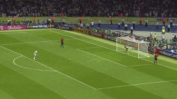 意大利队拿世界杯冠军(在丑闻阴云中神奇夺得世界杯冠军!那支意大利是多少人的青春?)