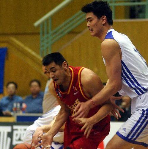 nba为什么没有刘玉栋（未能进入NBA是永远的遗憾？巅峰时期的战神刘玉栋为什么无缘NBA？）