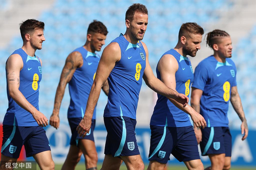 世界足球队伍排名(卡塔尔世界杯来了,32支队伍谁笑到最后?)