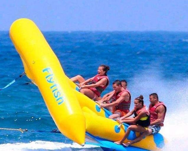 在哪里可以游艇拍照(2022年三亚游艇出海有哪些海上娱乐项目最值得期待和体验?)