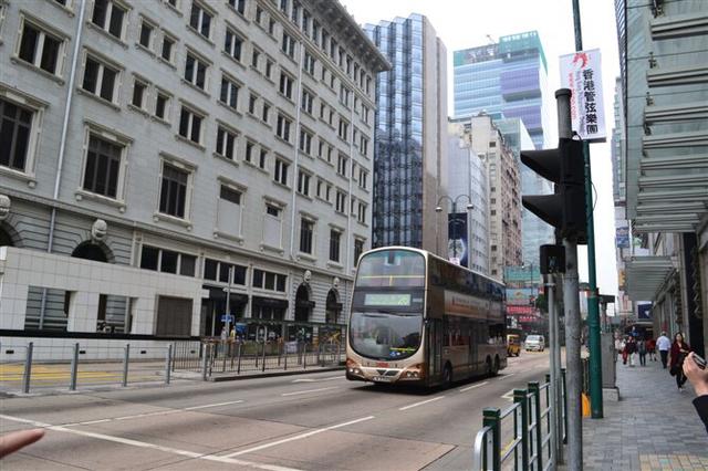 入门去香港买什么划算（去香港买什么化妆品好）