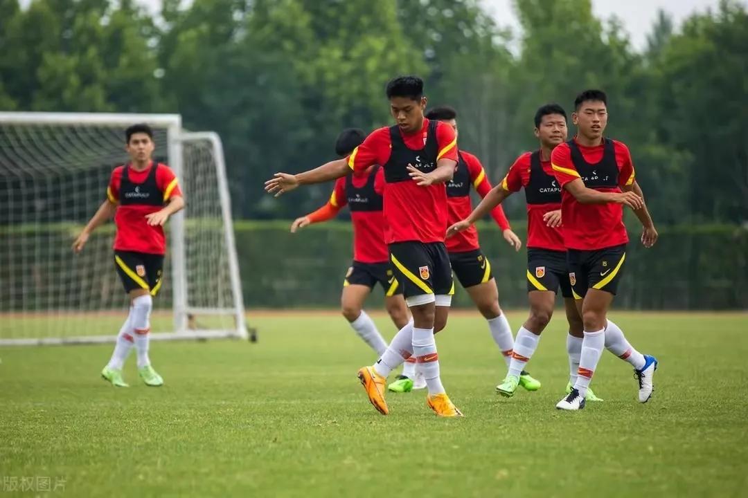 中国队世界杯预选赛比赛成绩（U20亚洲杯！中国男足进入死亡之组！再战沙特和日本队！少输当赢）