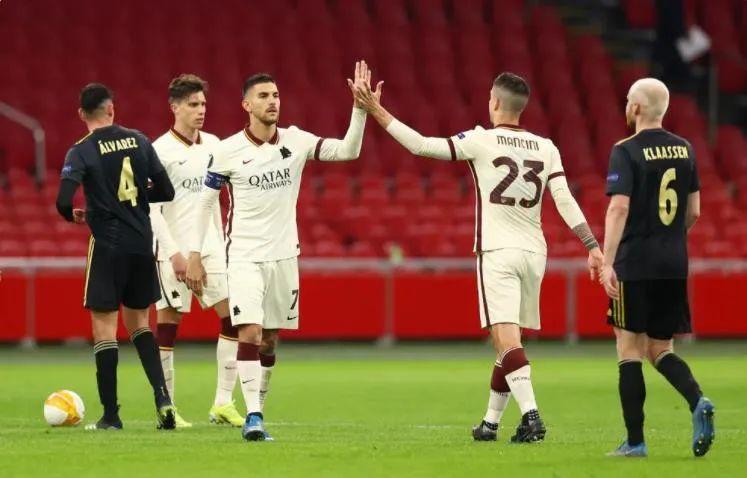 罗马终止阿贾克斯24场不败（1-0到1-2，逆转！欧冠4冠王被绝杀，24场不败纪录遭终结）