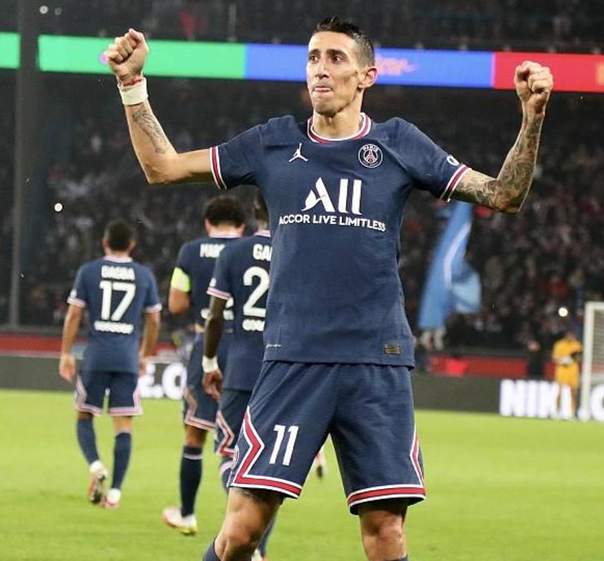 梅西内马尔鸟巢踩场(巴黎巨星被踩踏!内马尔百米冲刺为他出头,还亲身示范:这样踩的)