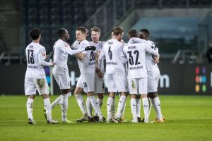 科斯塔德甲vs拜仁（3-2逆转！德甲5冠王踢疯了：14分钟打爆拜仁，创10年神迹）-华海博客