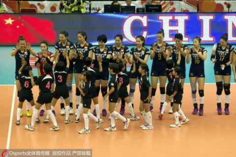 世界杯女排中日（中国女排3-1日本四夺世界杯冠军 直通里约奥运）