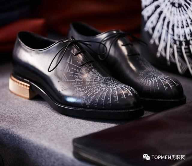 皮鞋网上买什么牌子好（男皮鞋买什么牌子好）