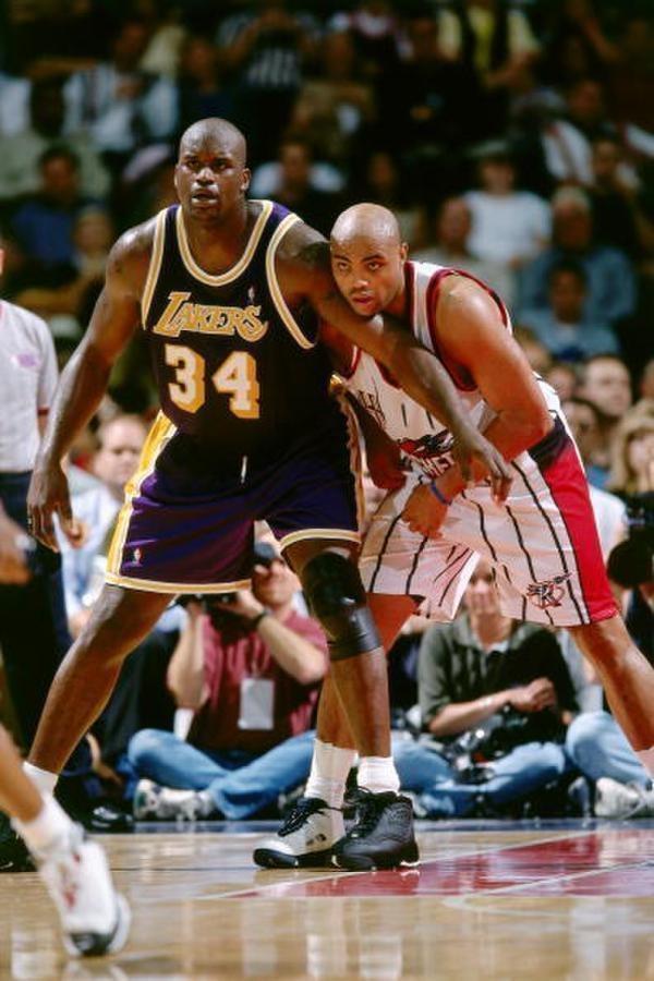 拳击打出脑浆的是谁（盘点NBA五大冲突时刻，一人被打出脑浆）