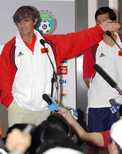 02世界杯中国队球员特点(国脚“太老实”并非好事)