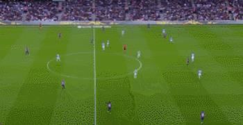 足球还有半个球吗（从西甲8场丢1球，到欧冠4场丢7球！巴萨的问题在哪里？）