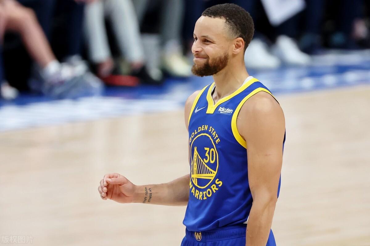 整体阵容缺陷暴露(机会来了!绿衫军阵容存在一大致命缺陷,库里拿FMVP希望大增)