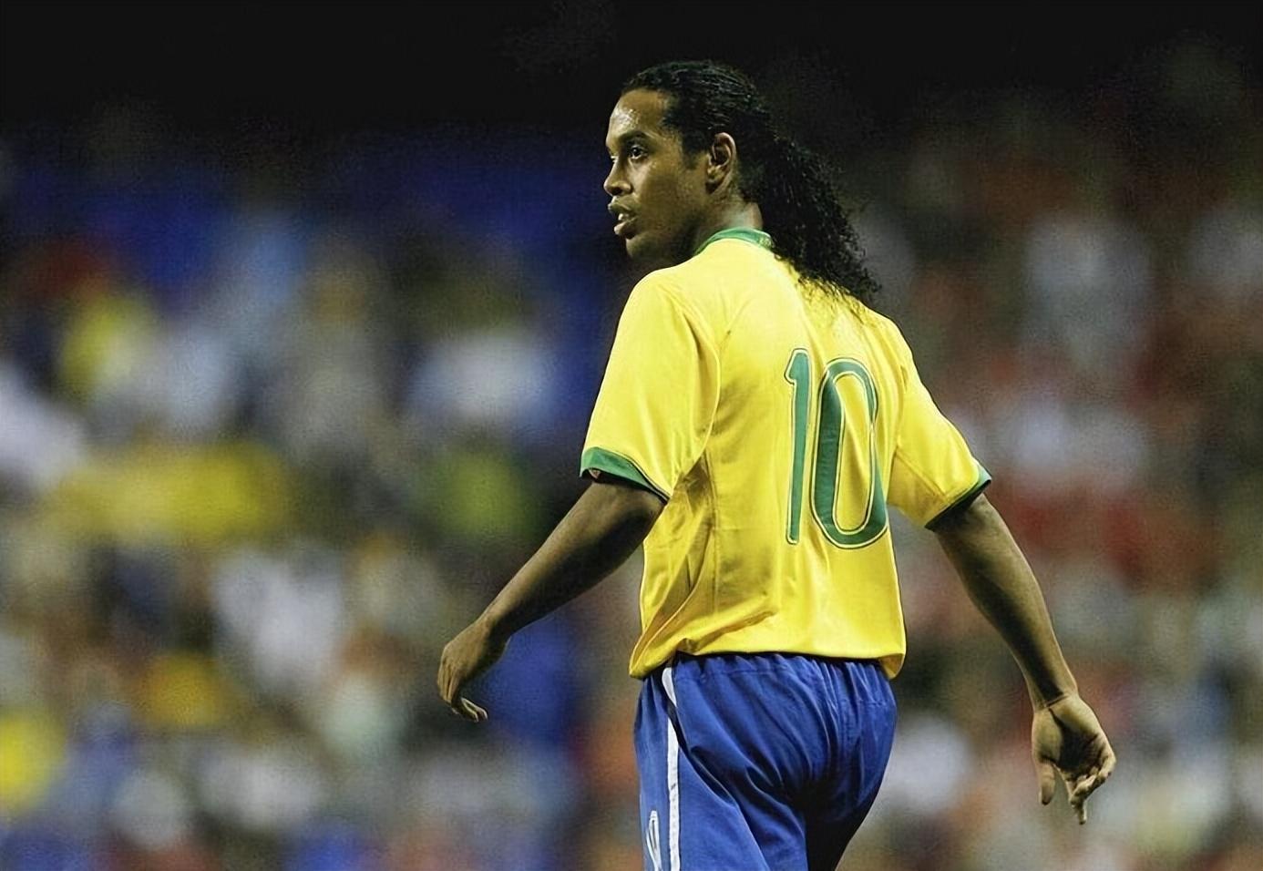 足球明星排名榜(除贝利外!还有哪些伟大的10号球星?至少有这5人,梅西小罗上榜)