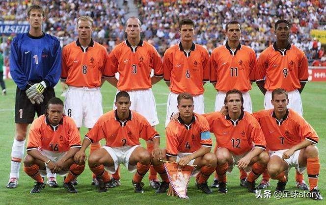 98年世界杯巴西主力阵容(「重述历史」1998年世界杯的巴西队,罗纳尔多一个人的巴西队)