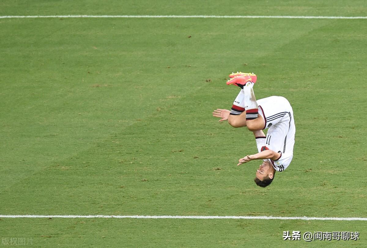 2018年世界杯运动员球星（盘点2002年-2018年世界杯表现最让人印象深刻的10大球星）