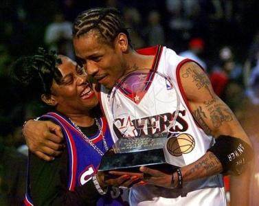 关于艾弗森的励志小故事（家境贫寒逆境中成长，力压科比当选状元，这是艾弗森的传奇故事）