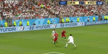 18年世界杯伊朗对谁战平(世界杯-夸雷斯马世界波C罗失点 葡萄牙1-1平伊朗出线)