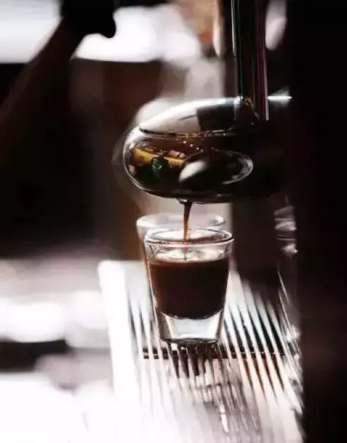 世界杯咖啡馆宣传语(最适合世界杯的咖啡:Espresso)