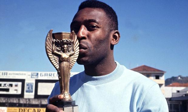 古代足球运动的起源与发展（足球运动的起源和发展）