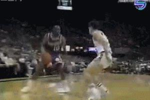 欧文十大过人（若NBA球星变向分4个等级：罗斯S级，欧文华丽过人SS，那SSS多猛？）