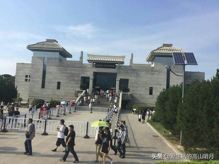 秦始皇兵马俑（秦始皇兵马俑）