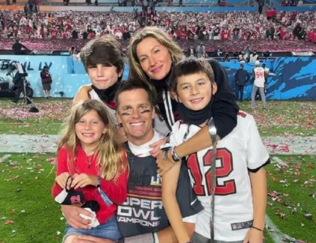 巴西世界杯开幕式模特(盘点各国“国宝级”超模,吉娘娘正和老公闹离婚,水果娜不敢现身)