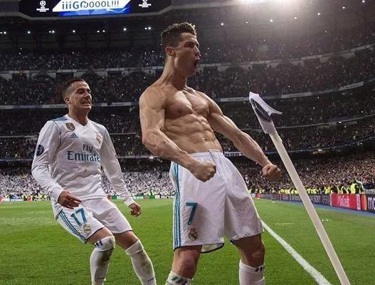 2014金球奖票数（梅西C罗金球奖岁月11：2014年C罗小组出局依然称王，梅西丢世界杯）