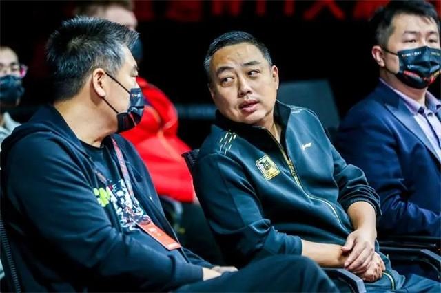 刘国梁事件来龙去脉是什么(2017年,刘国梁揭秘卸任总教练风波:主动辞职不愿从政)