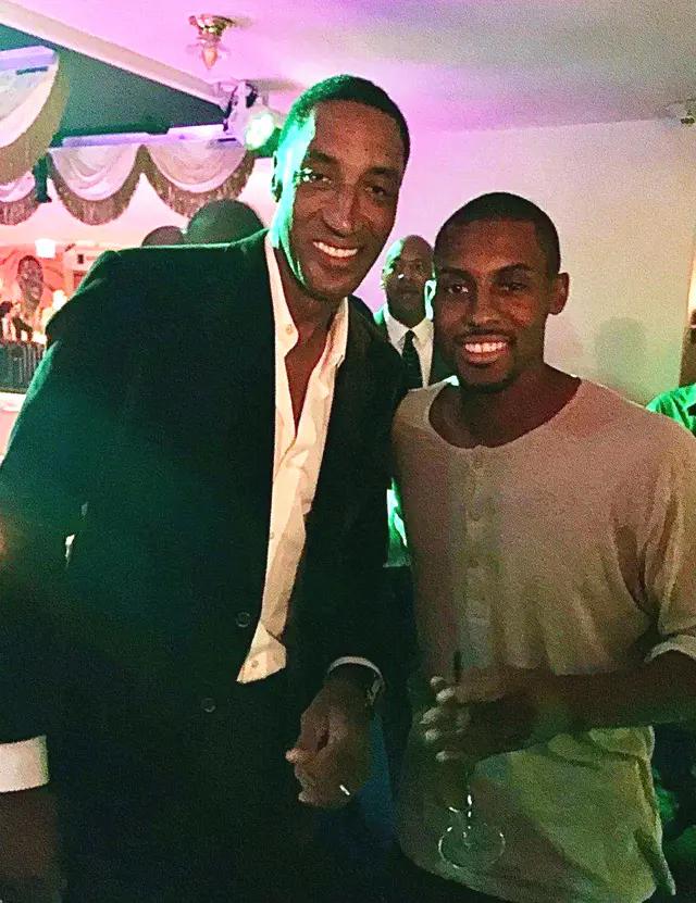 他的女友皮蓬前妻拉尔萨有多少呢(皮蓬终于离婚了!已有8个孩子,前妻婚内多次出轨并加入成人行业)