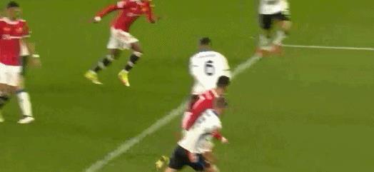 c罗欧冠曼联3（欧冠-曼联3-2逆转亚特兰大 拉什福德马奎尔破门C罗制胜球）