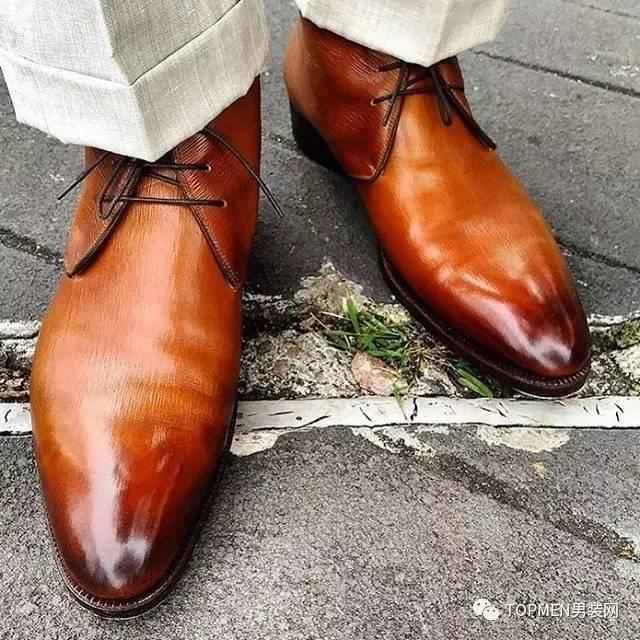 皮鞋网上买什么牌子好（男皮鞋买什么牌子好）