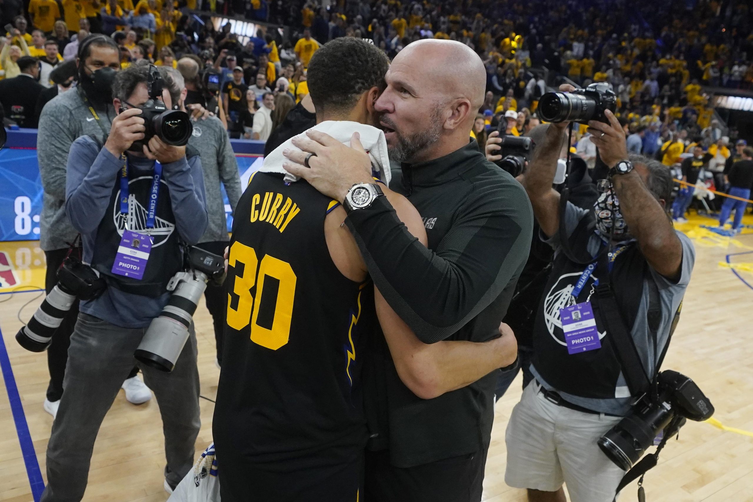 达拉斯独行侠主场110((体育)篮球-NBA西部决赛:勇士胜独行侠晋级总决赛)