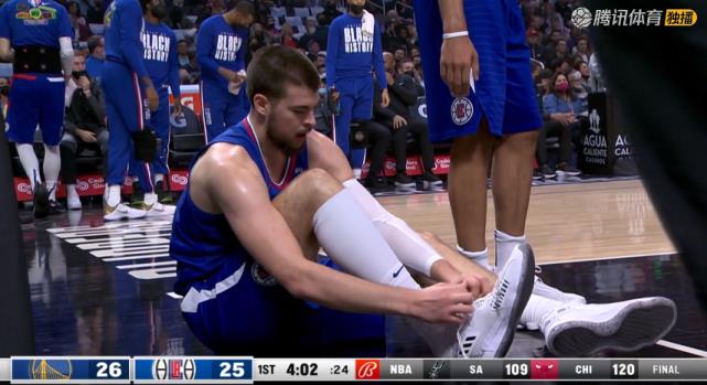 20212022快船vs勇士(爆冷!快船大胜勇士!雷吉19+8+9,比赛最后5秒,克莱转身退场)