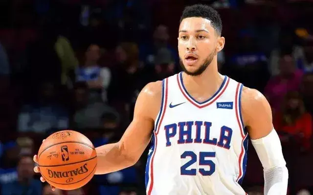 西蒙斯不打世界杯(西蒙斯为何退出世界杯,如今答案揭晓了,看来是想赚这3300万)