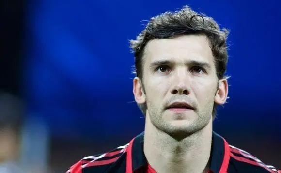 世界足坛十大美男（明明可以靠脸吃饭-盘点世界足坛十大美男）