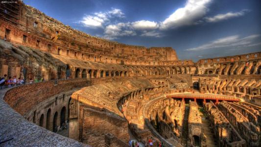 足球有多少人喜欢(足球为什么这么受欢迎?)