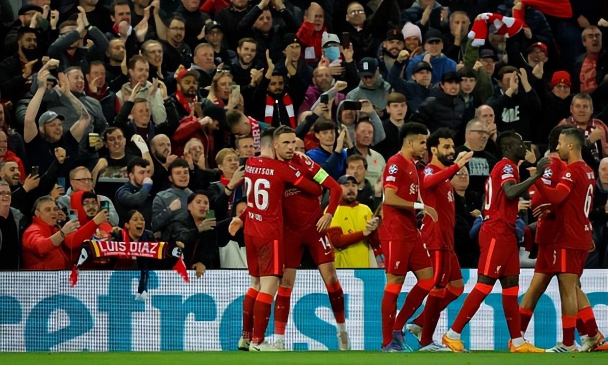 足球教练克洛普怎么得（克洛普为何能在利物浦成功？他有绝对的转会话语权）