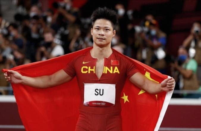 中国田径队员名单排名(最新亚洲飞人排行榜曝光:苏炳添从第1跌落至13,日本混血登顶)