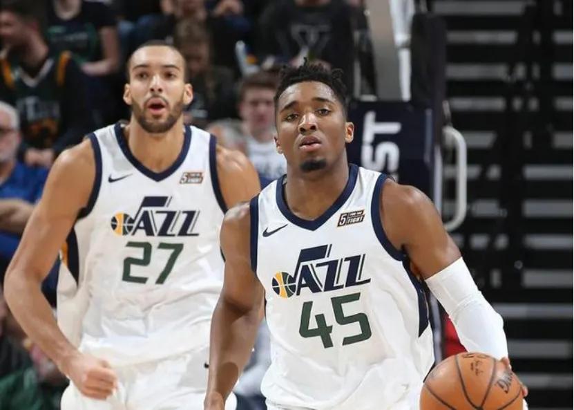 nba有几轮比赛（NBA：开赛十多轮，来盘点一下各支球队得与失，带给球迷的惊和喜）