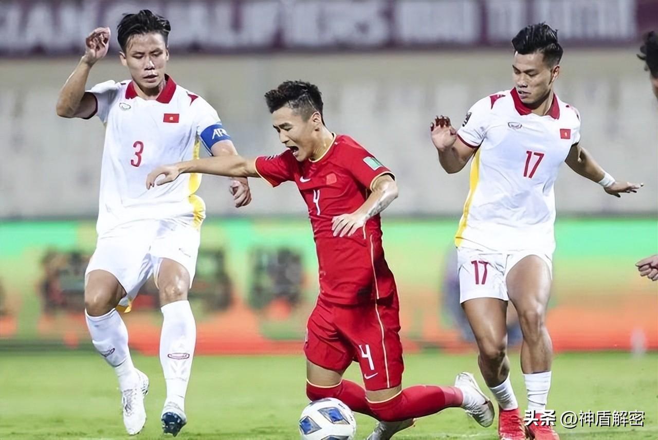 中国打进世界杯的后果（假如中国男足踢进世界杯，会发生什么？中国球迷会是最疯狂的球迷）