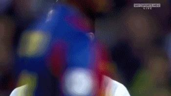 史诗级0比0(9.5万人见证史诗级0-0!C罗欧冠3分钟失点,梅西60分钟被换)