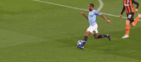 跳水的英文是什么意思(不管英格兰队是否假摔,你都不能不会这单词:dive(跳水;假摔))