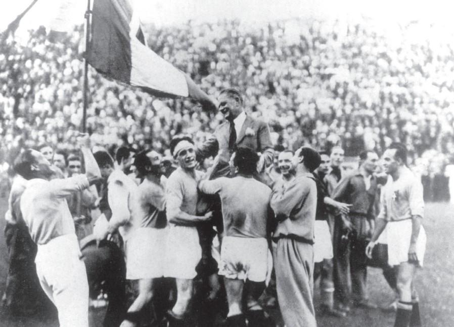 不赢世界杯全杀（历史上代价最大的世界杯，不夺冠队员全枪毙，网友：国足有救了？）