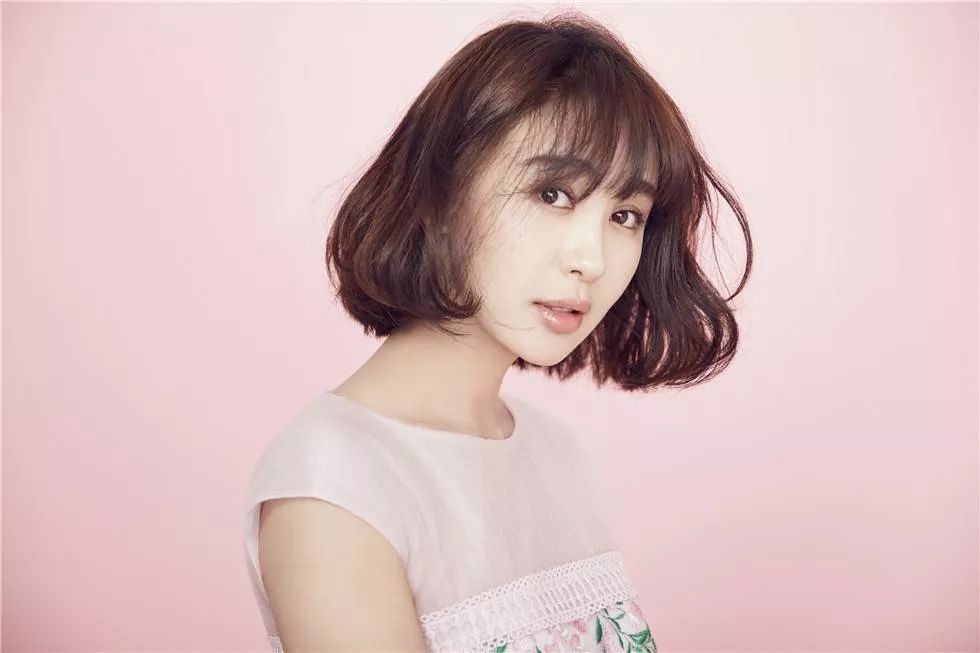 胡一天挂空挡甩来甩去（今日爆料：教主劈腿的旧料？胡一天被雪藏？）