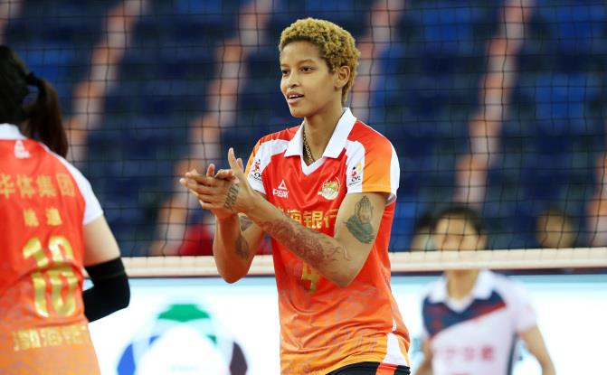 天津女排实力明显高于辽宁女排（天津女排赢球暴露问题！王媛媛拦网零分成树杈手，刘晏含3局拿3分）