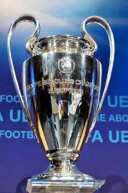 欧冠杯和世界杯哪个重要（世界杯、欧洲杯、欧冠、美洲杯4项赛事谁影响力最大？含金量最高）