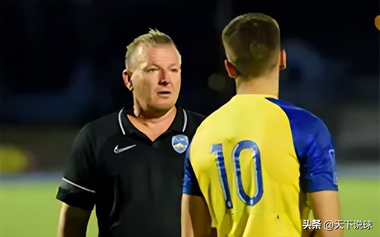 索肖与巴黎争夺开门红（法乙第一轮！索肖对阵巴黎FC，谁能取得赛季开门红？）