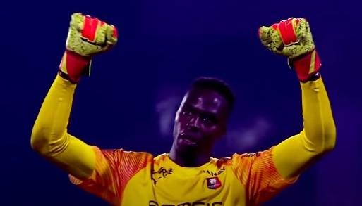 迈阿密国际老板亲自接机(早报:英超首轮中国转播平台不播 巴黎租借弗洛伦齐)